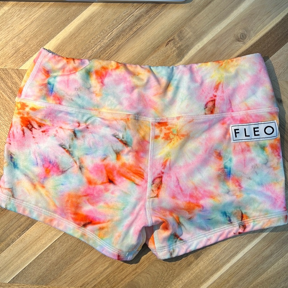 FLEO original rise shorts - sherbet tie dye - size S